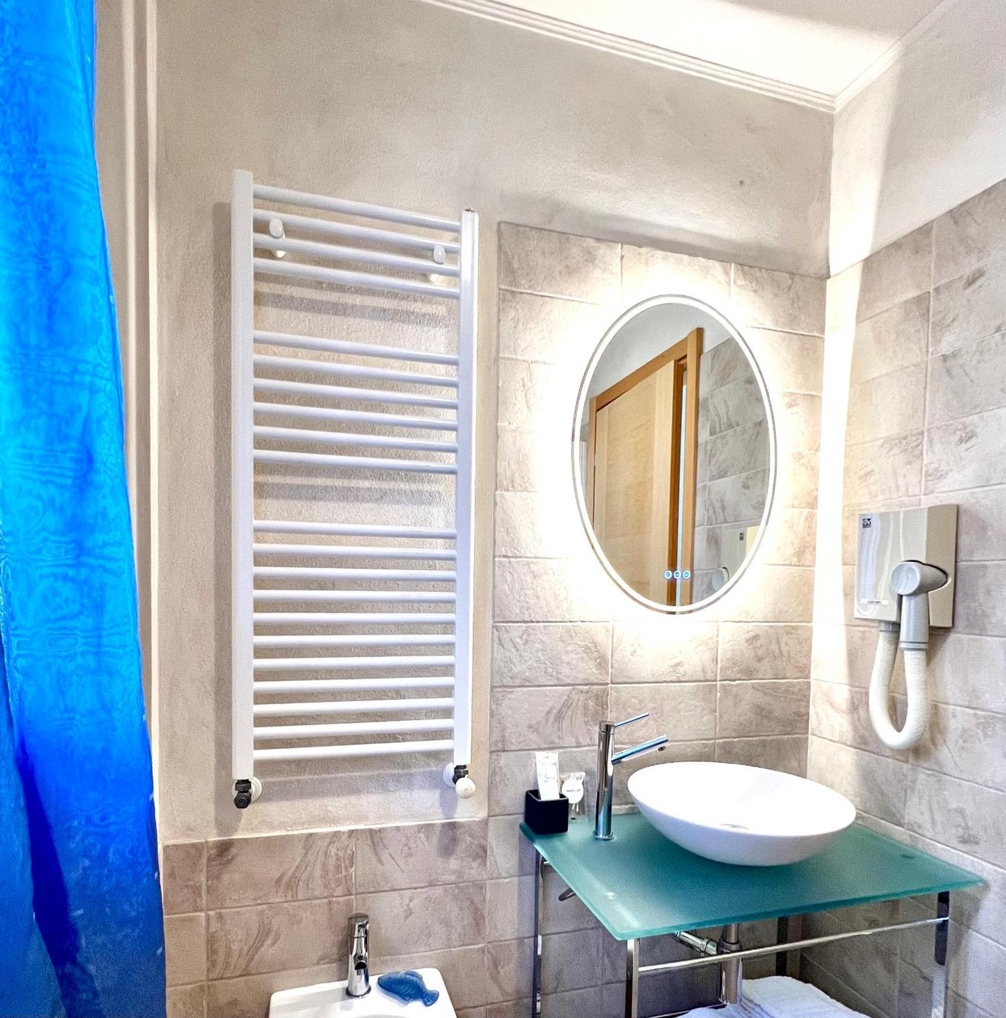 Acqua Di Mare Acomodação com café da manhã Bordighera Exterior foto