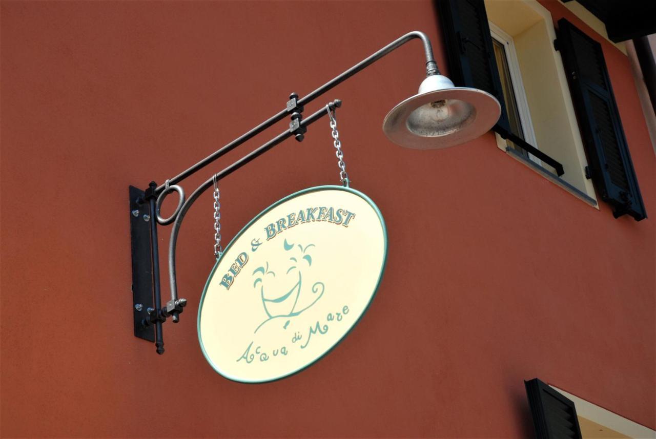 Acqua Di Mare Acomodação com café da manhã Bordighera Exterior foto